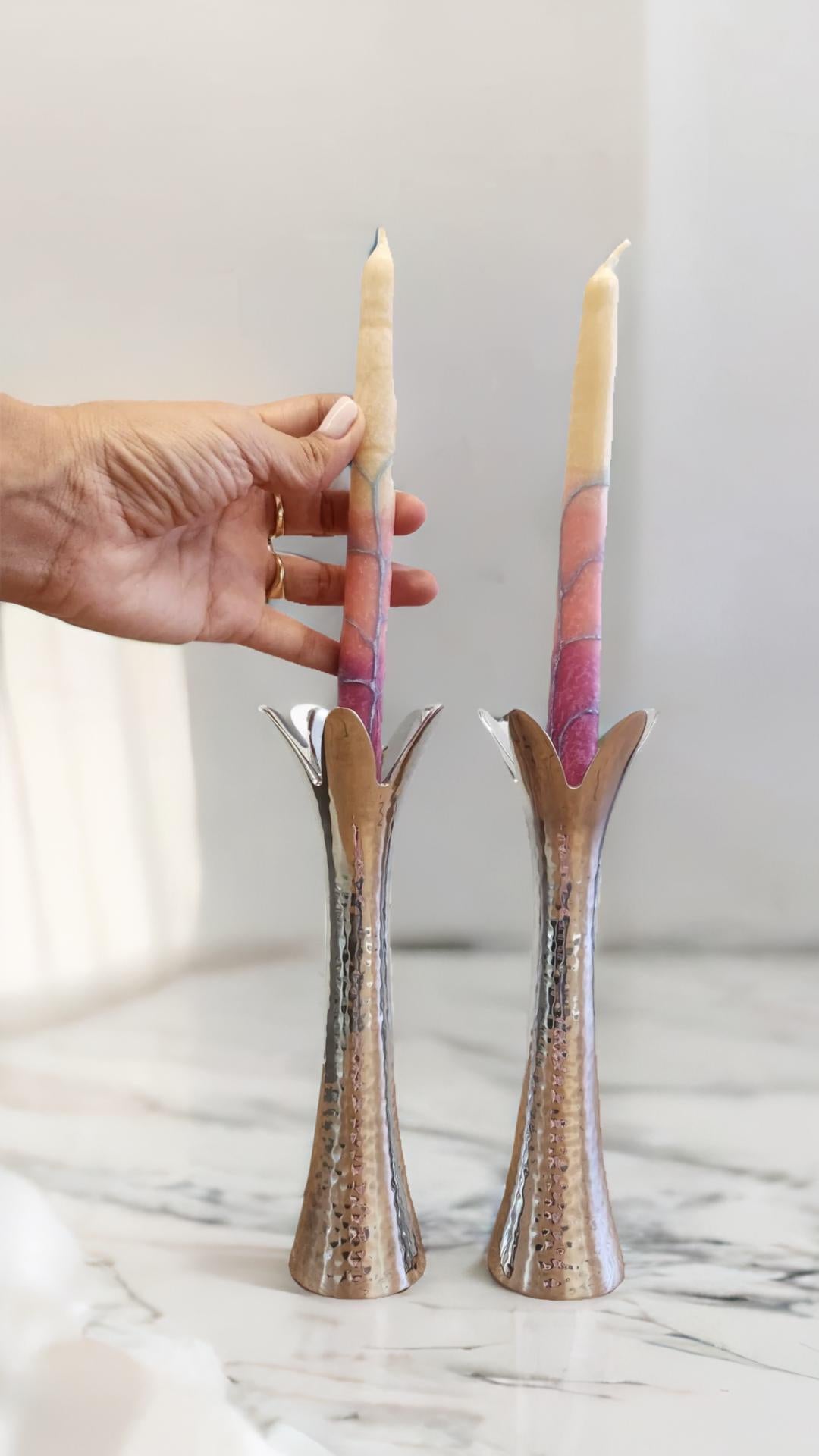 פמוטי קידוש לשבת בעבודת יד נרות שעוות דבורים לשבת נרות כשרים נרות שבת בעבודת יד בישראל אמנות יודאיקה שבת