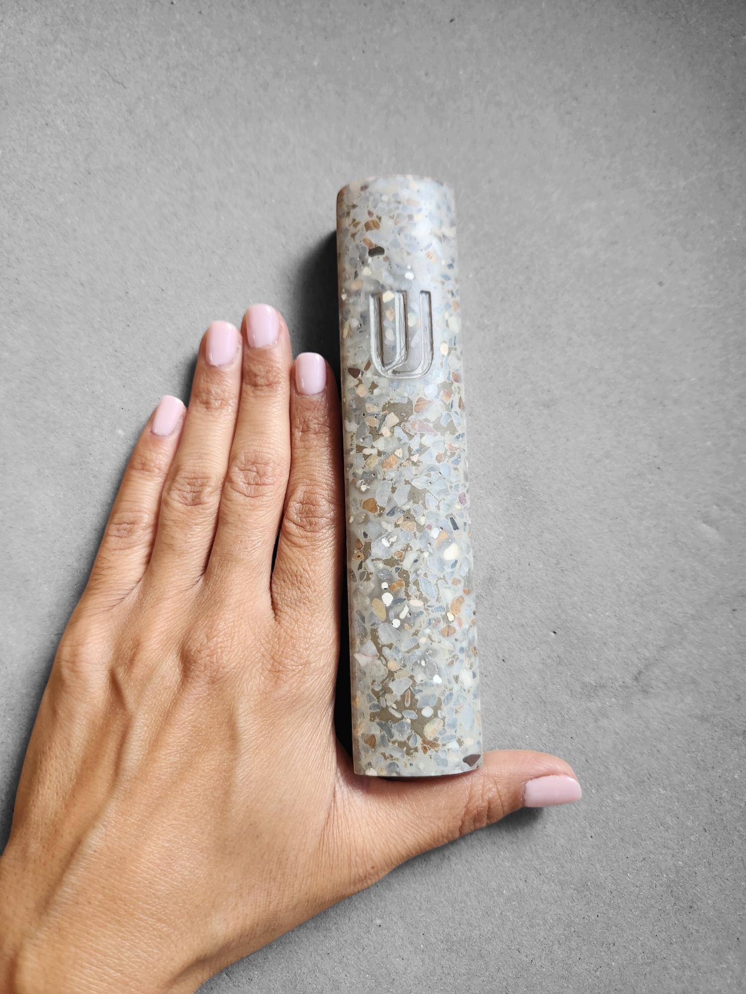 בית מזוזה מתנה לקיר