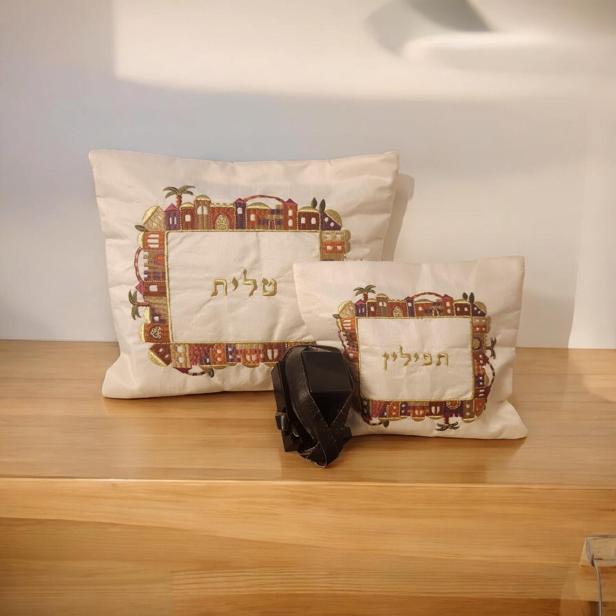 שקית תפילין לטלית מתנה יהודית בשבילו מתנת בר מצווה מתנות יודאיקה לילד אמן ישראלי תמיכה בישראל כיסוי תפילין נרתיקי תפילין