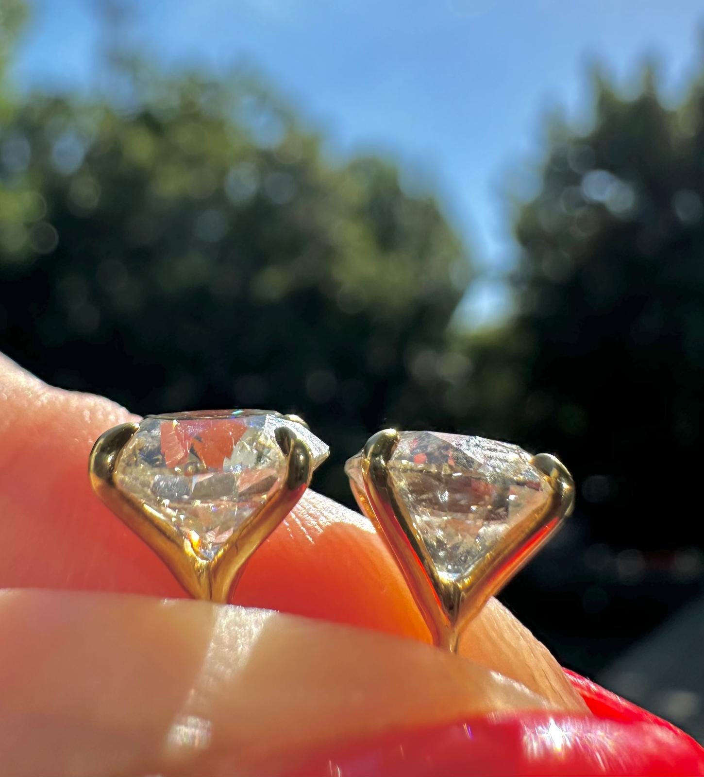 עגילי יהלומים מעובדים במעבדה 2 קראט יהלום מעבדה